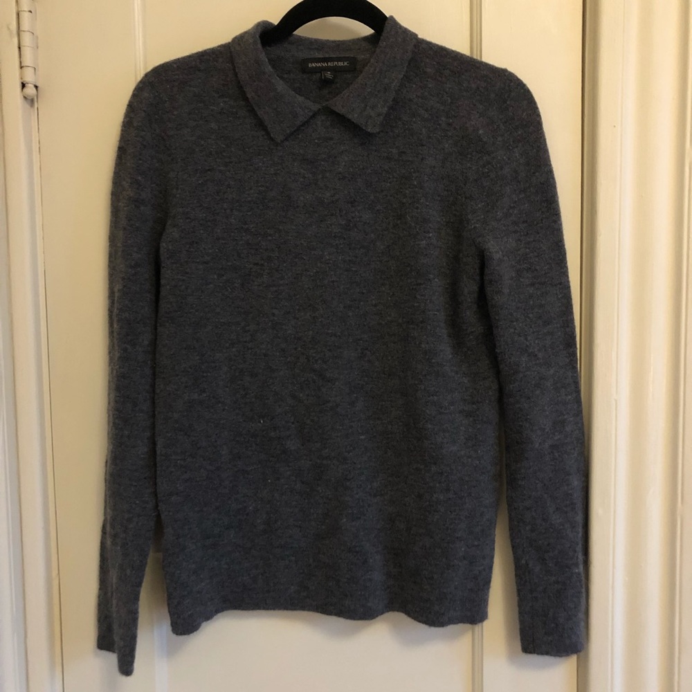 Banana Republic sweater with collar